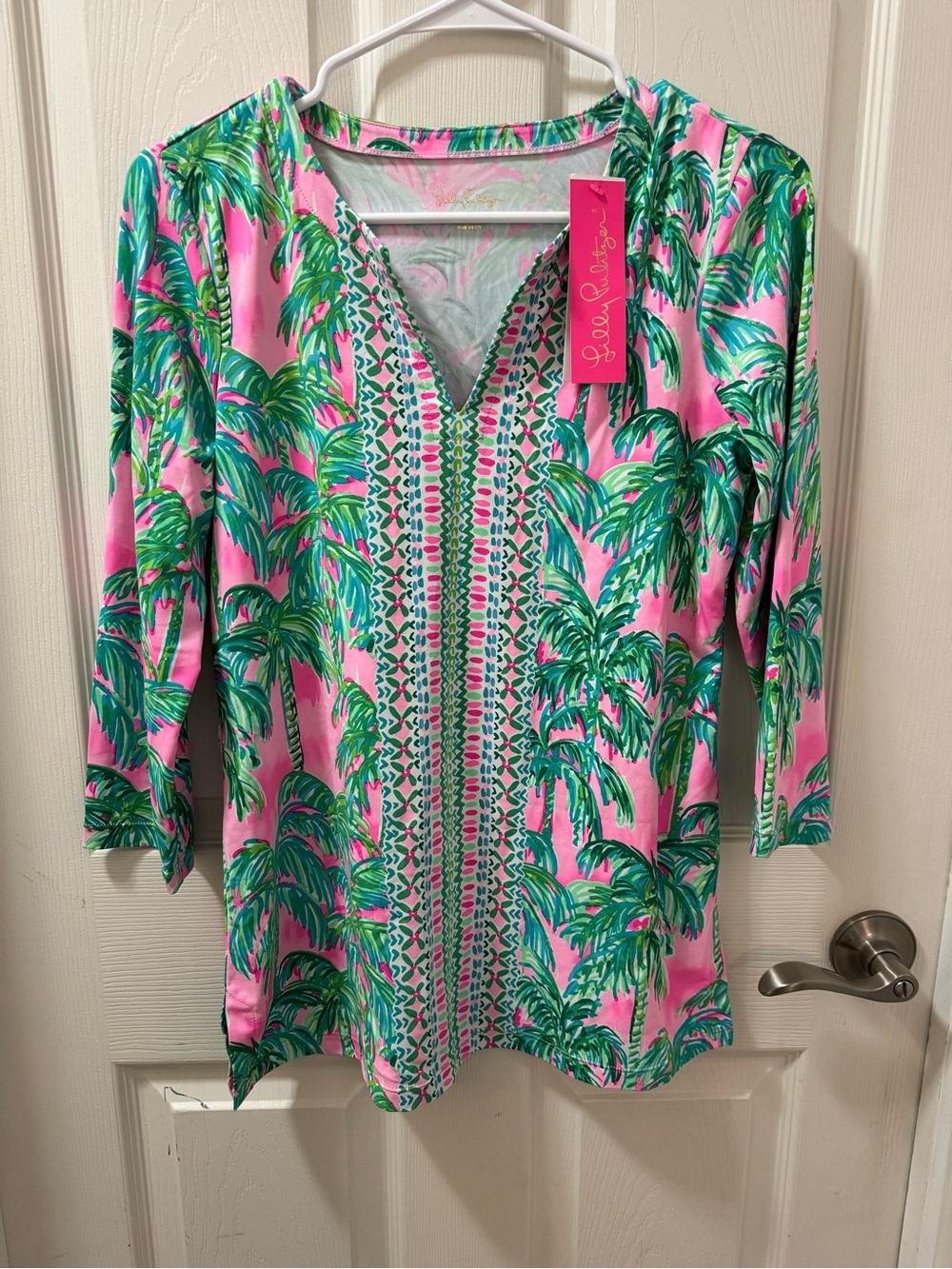 Lilly Pulitzer Chillylilly Top UPF 50+ Size S - Picture 2 of 9